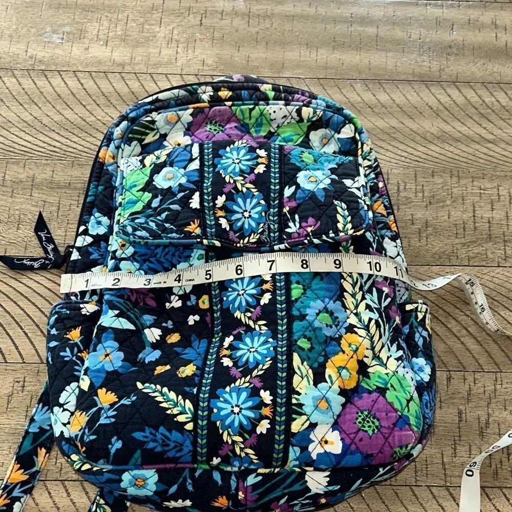 Floral Quilted Backpack 🎒 - Picture 11 of 17